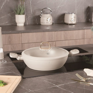 Olla De Aluminio Con Tapa 28 Cm Con Revestimiento Antiadherente Colección Sahara Berlinger Haus Color Beige