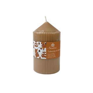 Vela de pilar aromática tuberosa y madera blanca 12.5 cm