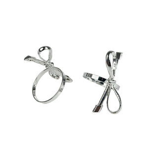 Juego de anillos para servilletas de metal motivo lazo 10.6 cm - color plateado